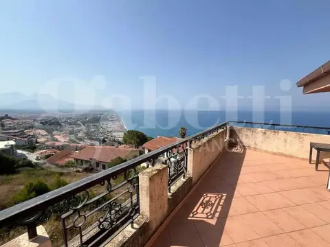 Appartamento in Via Amedeo Modigliani 19, Scalea (CS)