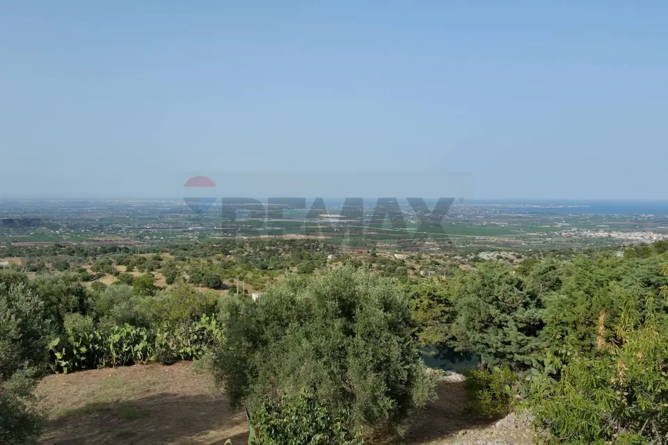 Terreno in Vendita a Noto