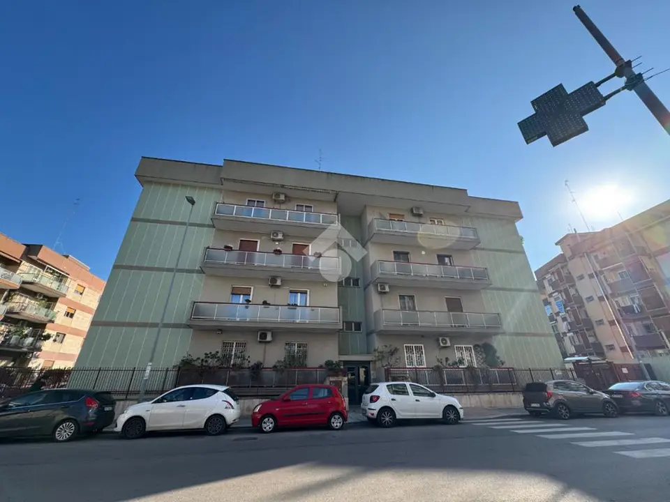 5 locali in vendita a Bari