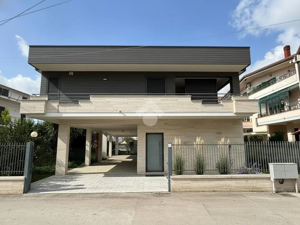 Bifamiliare in vendita a Acerra
