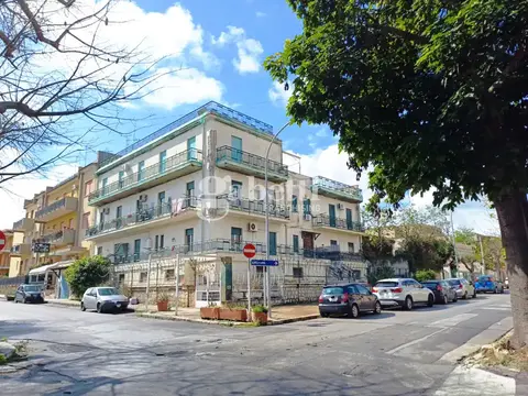 Appartamento in via V. E. Orlando, Santa Flavia (PA)