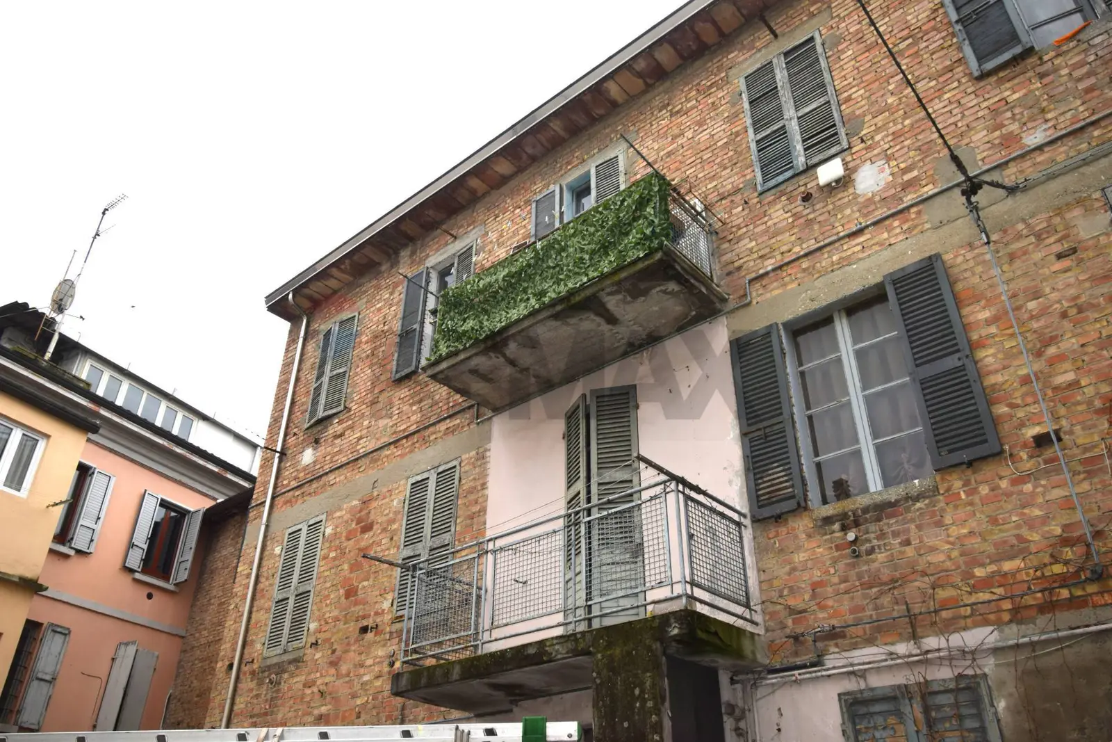 Porzione di casa in Vendita a Medesano