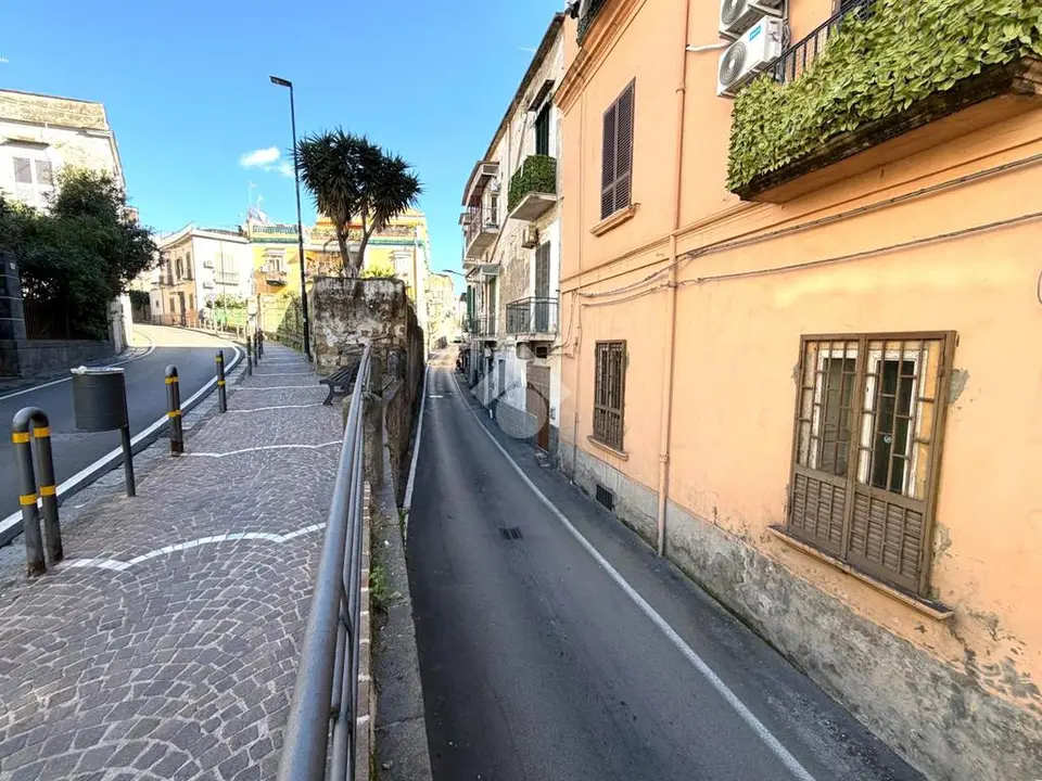 Bilocale in vendita a Portici