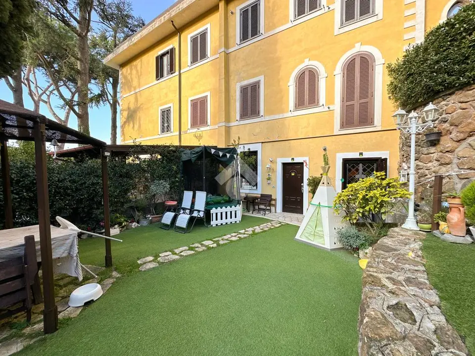 Trilocale in vendita a Monte Compatri