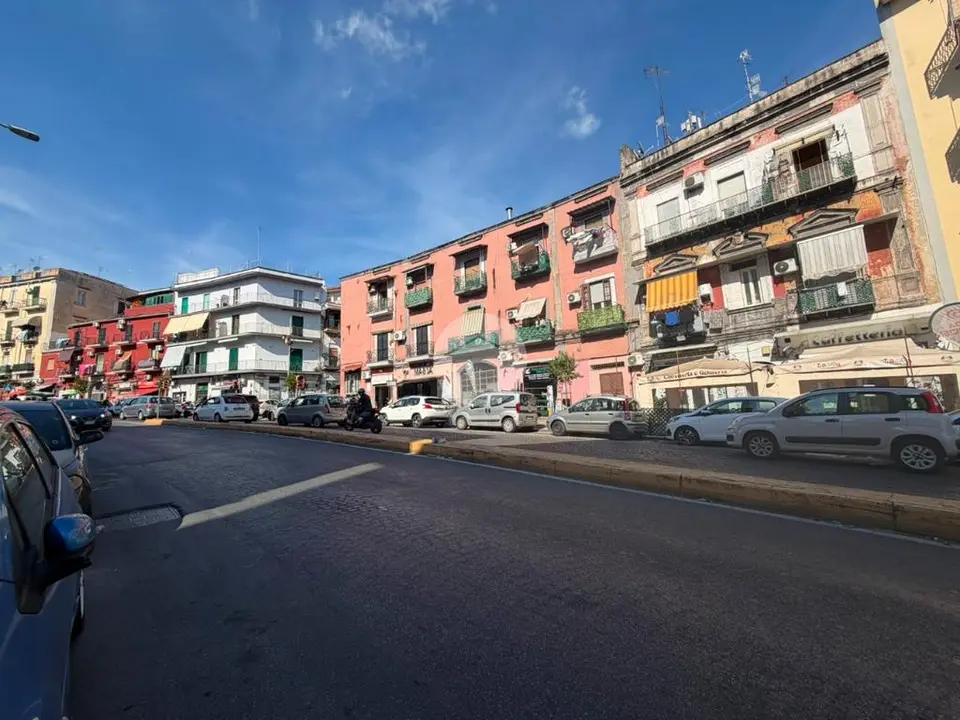 Bilocale in vendita a Napoli