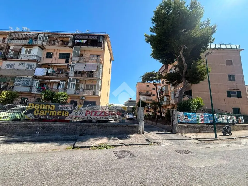 Bilocale in vendita a Napoli
