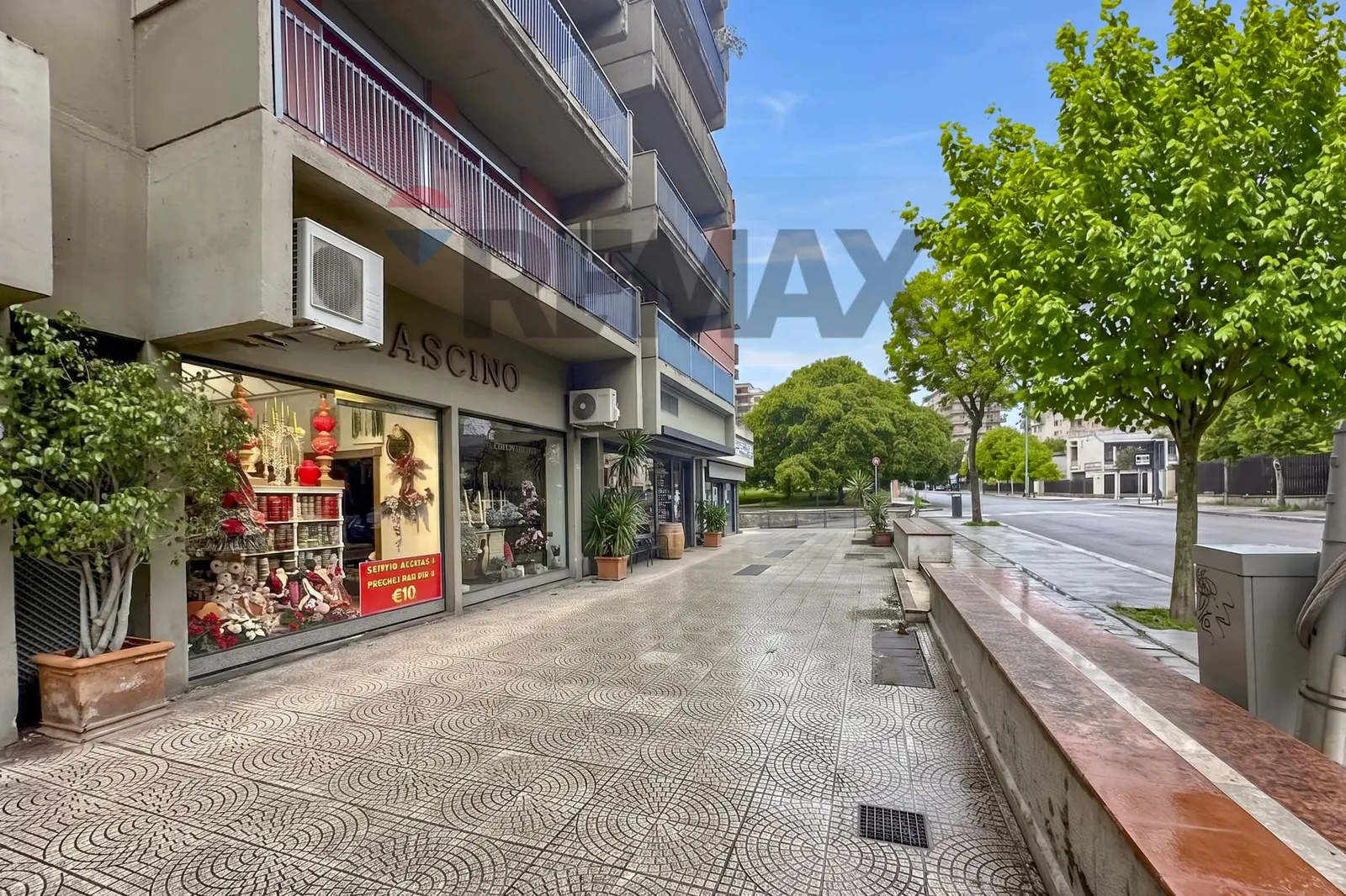 Locale Commerciale in Affitto a Palermo