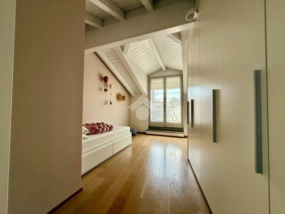 Trilocale in vendita a Scanzorosciate