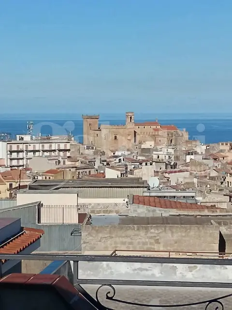 Appartamento in Via delle Alpi 5, Carini (PA)