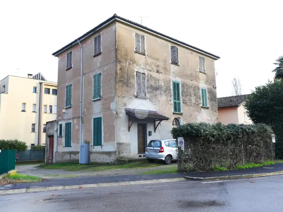 Trilocale in vendita a Calderara Di Reno