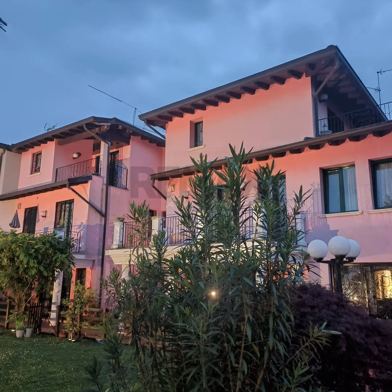 Villa singola in Vendita a Bernareggio