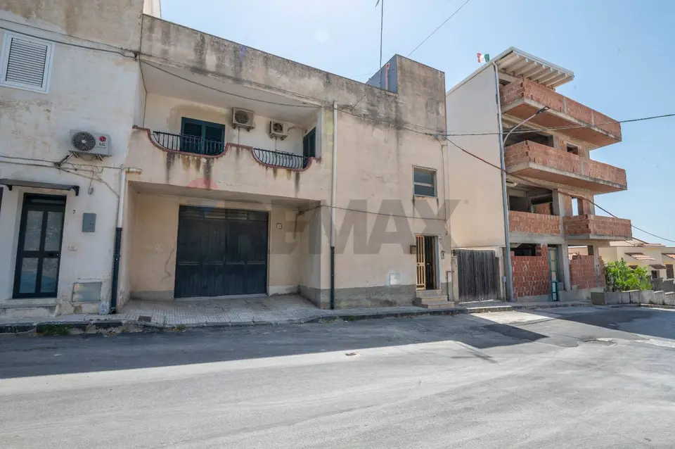 Casa Indipendente in Vendita a Noto
