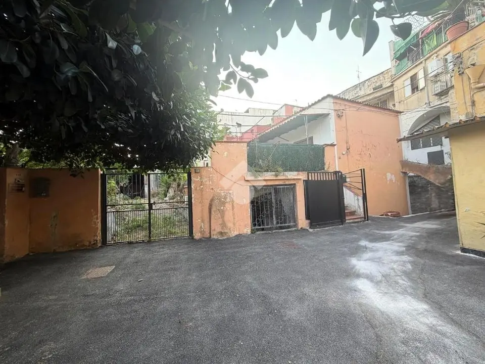 Casa semindipendente in vendita a Trecase