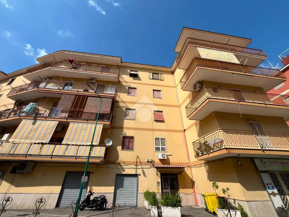 Trilocale in vendita a Torre Del Greco