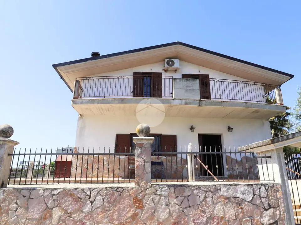 Villa singola in vendita a Città Sant'Angelo