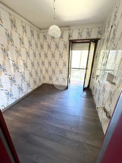5 locali in vendita a Napoli