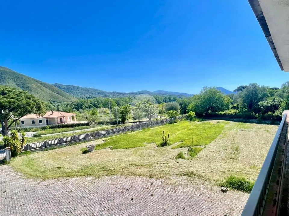 5 locali in vendita a Policastro Bussentino