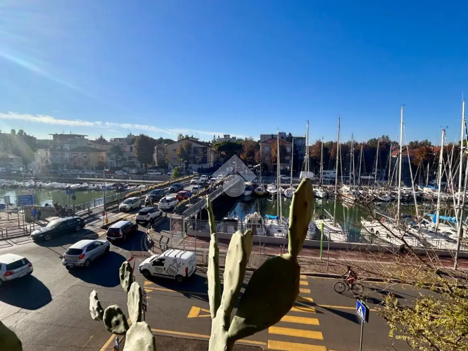 5 locali in vendita a Rimini