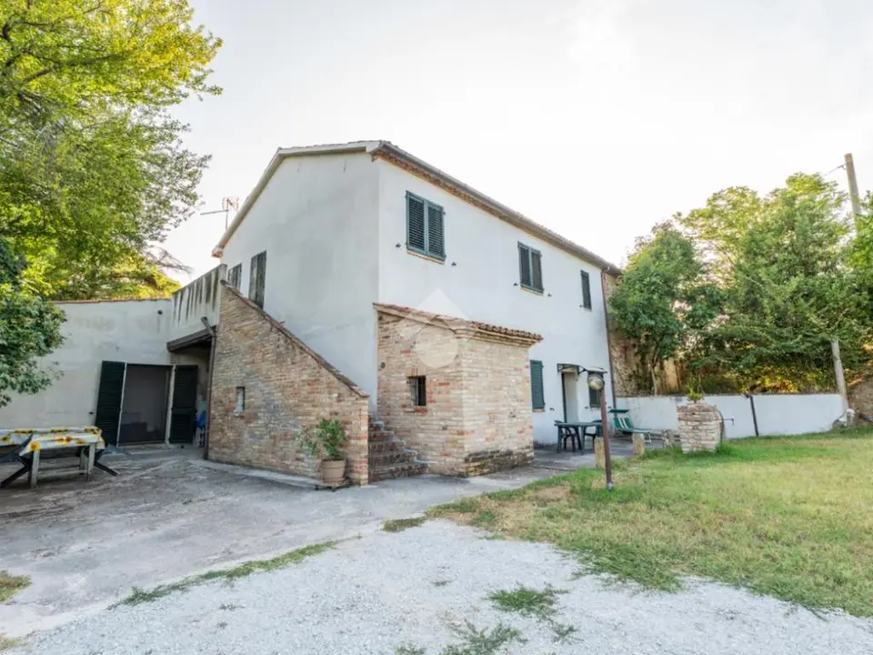 Trifamiliare in vendita a Rimini