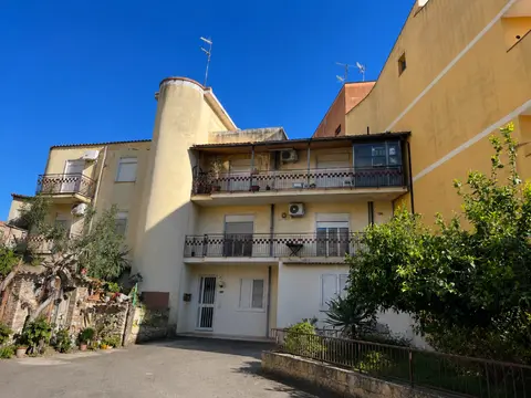 Appartamento in VIA PAPA GIOVANNI XXIII 294, Barcellona Pozzo di Gotto (ME)