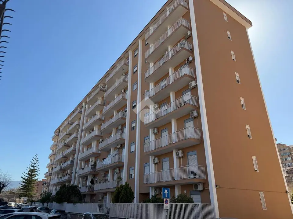 5 locali in vendita a Palermo