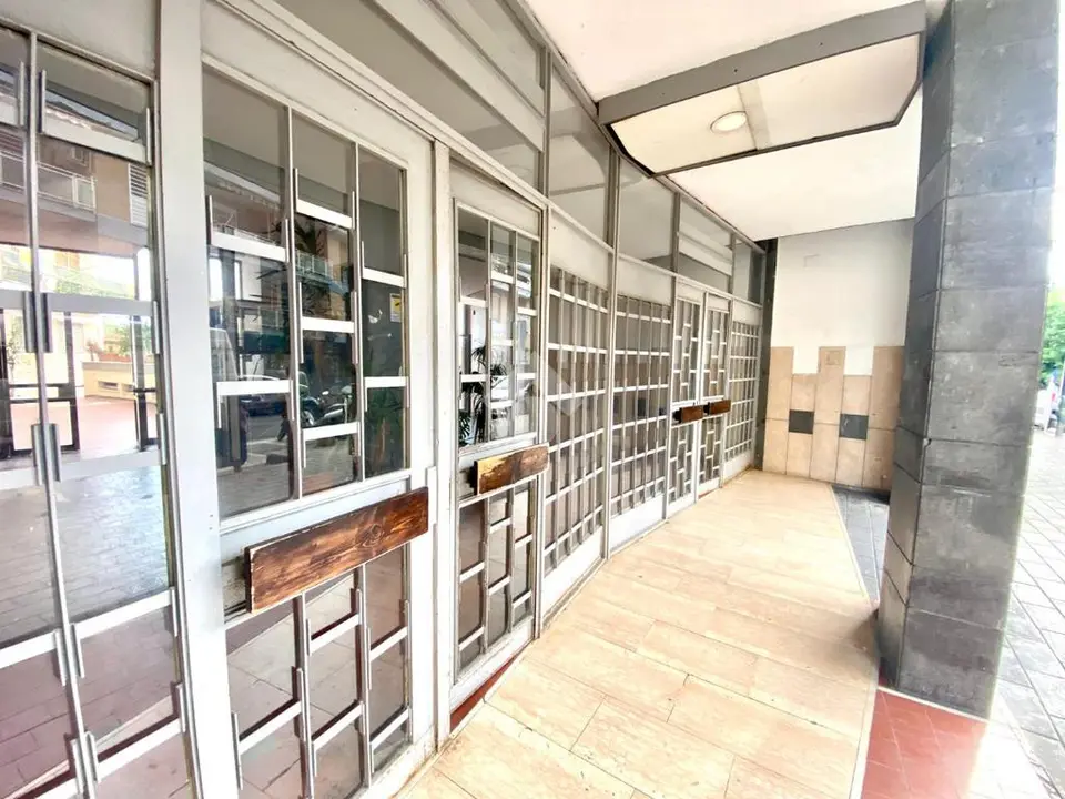 Quadrilocale in vendita a Napoli