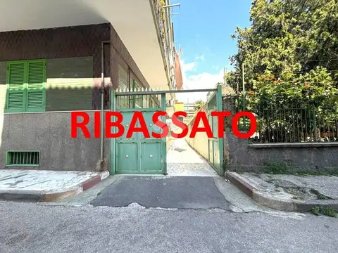 Garage zum Kauf in Casoria