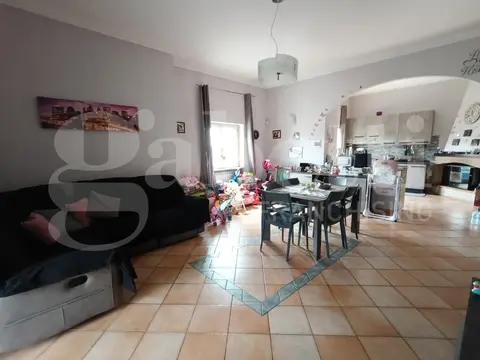 Appartamento in Via delle Tortore 25, Aprilia (LT)