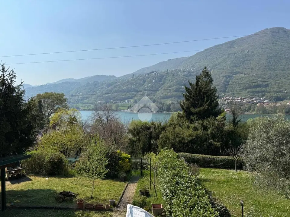 Bilocale in vendita a Monasterolo Del Castello