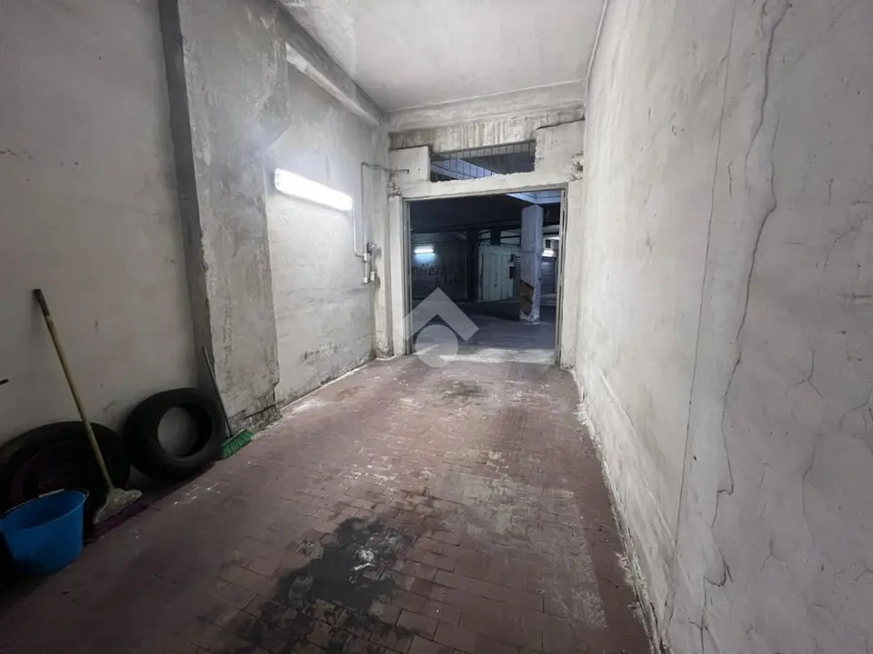 Garage zum Kauf in Casavatore