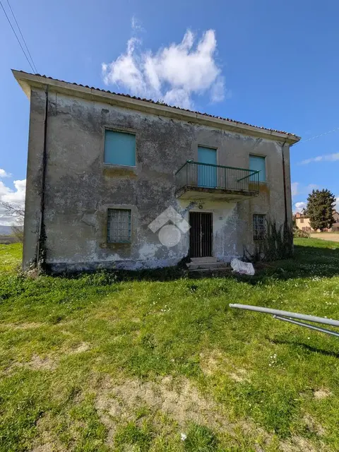 Rustico in vendita a Coriano