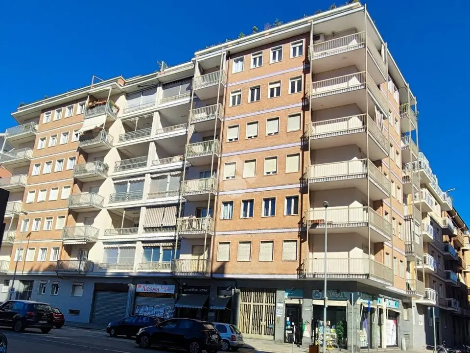 5 locali in affitto a Torino