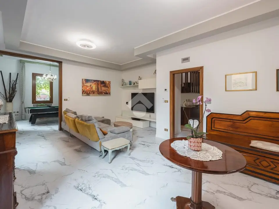 Villa singola in vendita a Bologna