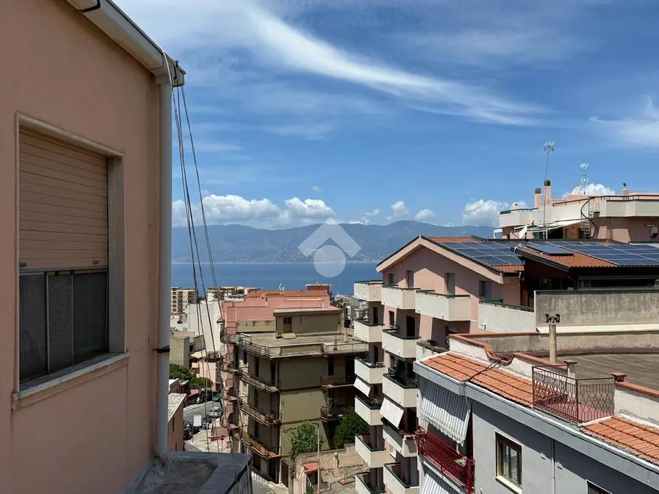 Trilocale in vendita a Reggio Di Calabria