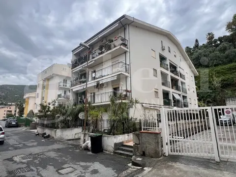 Appartamento in Via Roberto Mirabelli  89A, Amantea (CS)