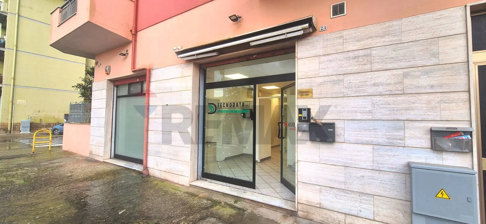 Locale Commerciale in Vendita a Cagliari