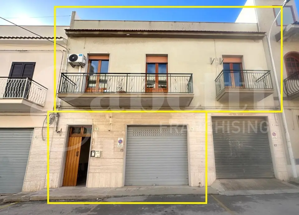 Casa Indipendente in VIA MAESTRO SALVATORE FALBO  22, Avola (SR)