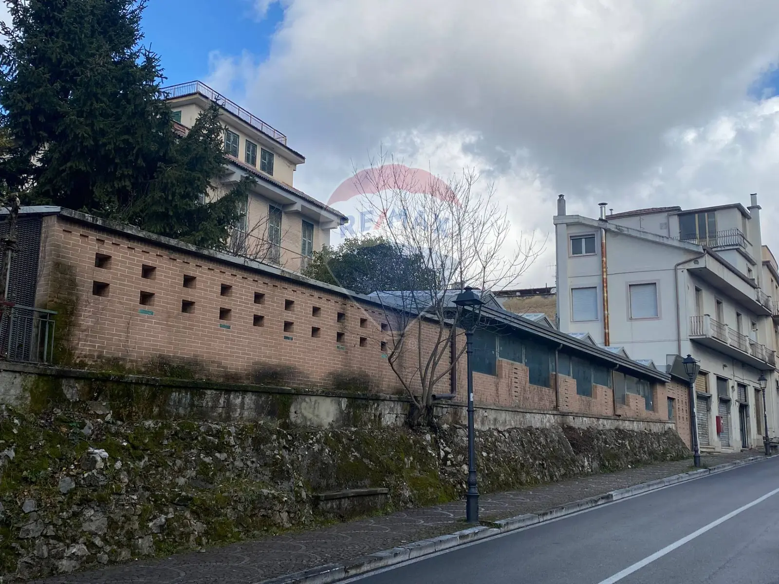 Locale Commerciale in Vendita a Fiuggi