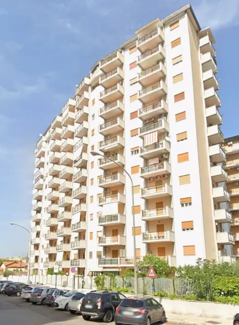 Appartamento in Via Giuseppe Arcoleo 39, Palermo (PA)