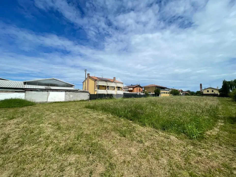 Ter. residenziale in vendita a Trebaseleghe