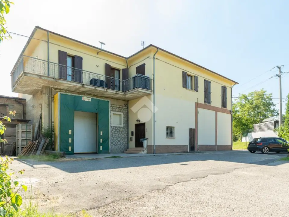 Quadrilocale in vendita a Guiglia