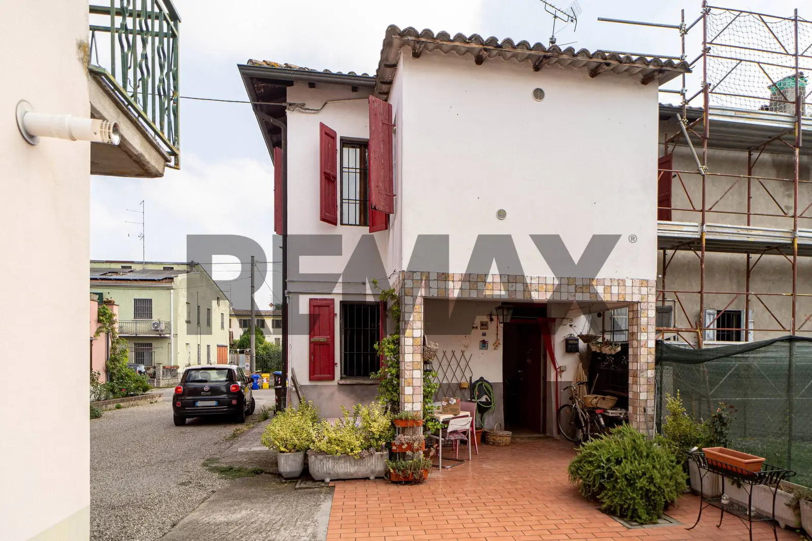 Porzione di casa in Vendita a Parma