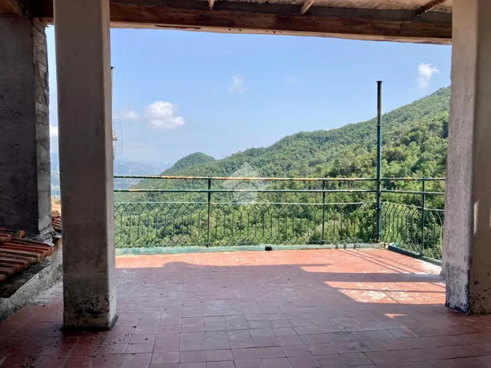 Palazzina in vendita a Leivi