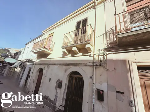 Appartamento in VIA RANDAZZO 39-41, Patti (ME)