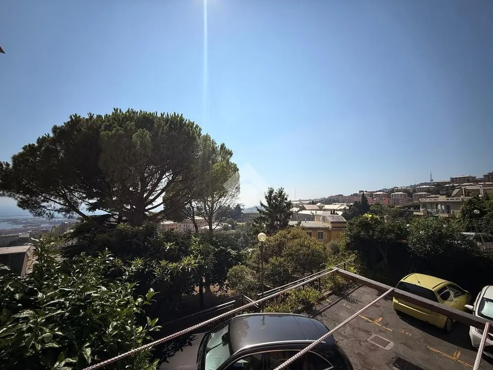 5 locali in vendita a Genova