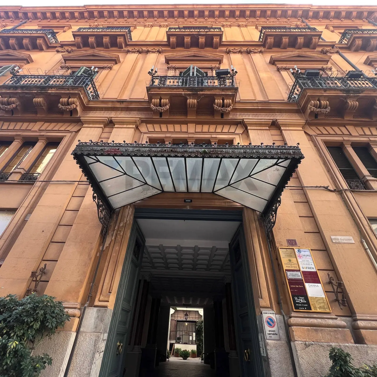 Locale Commerciale in Affitto a Palermo