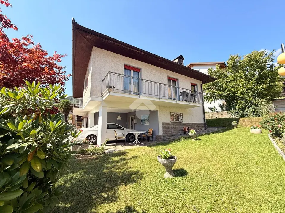 Villa singola in vendita a Levico Terme