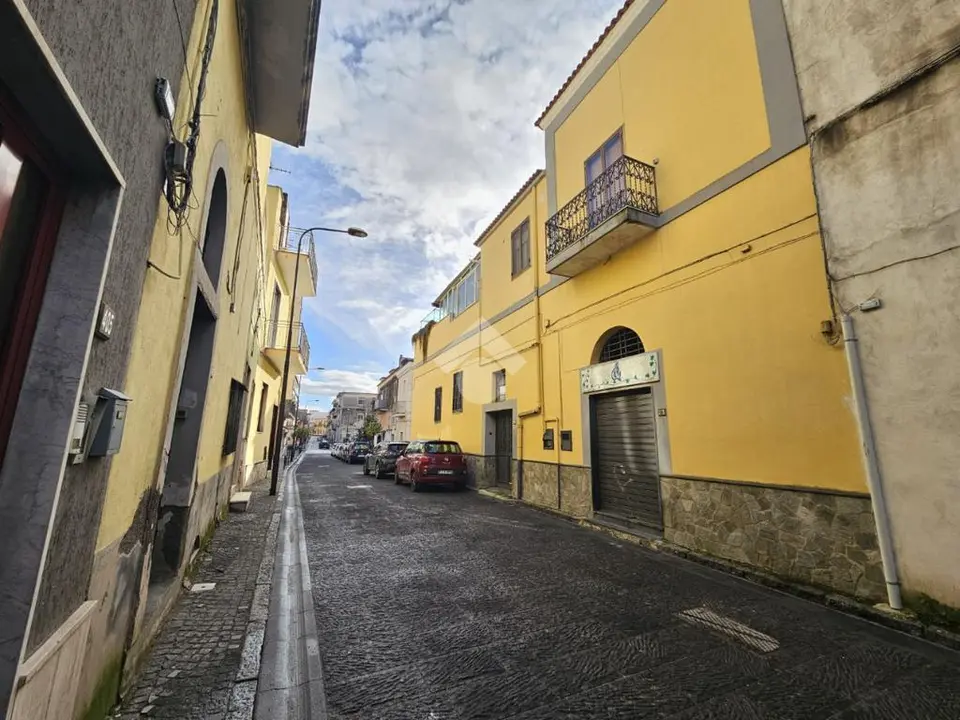Palazzina in vendita a Trecase