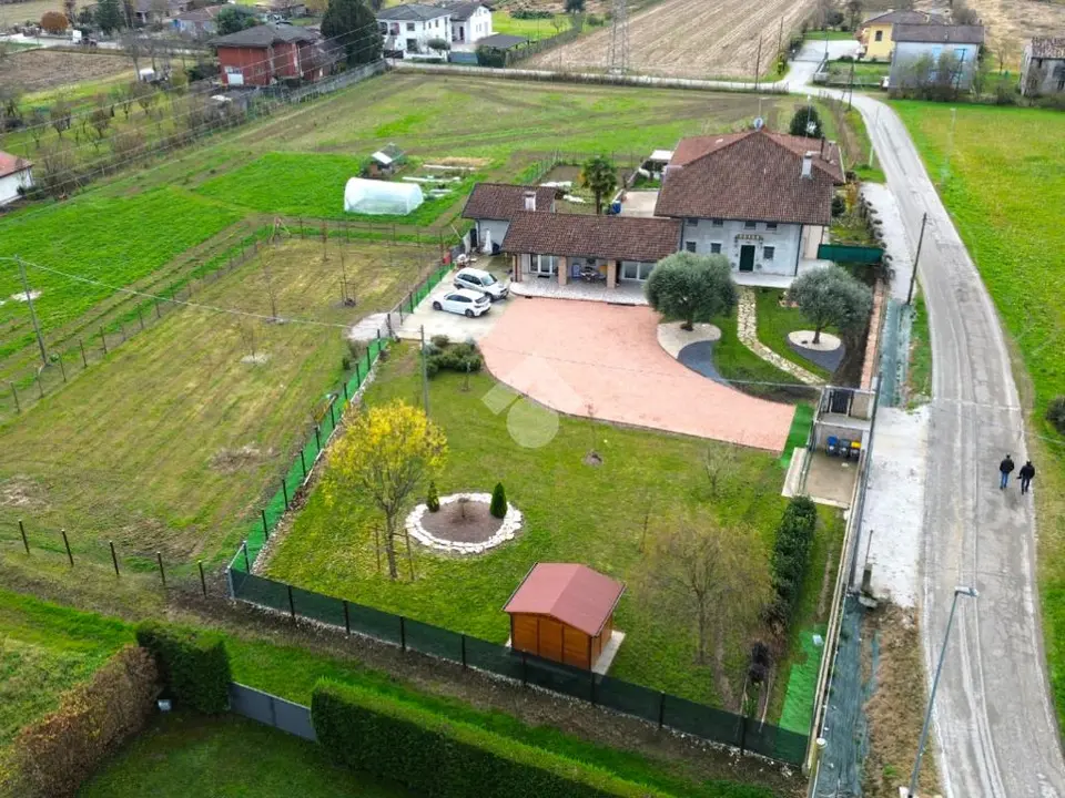 Bifamiliare in vendita a San Giorgio In Bosco