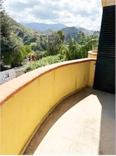 Villetta bifamiliare in Vendita a Saponara